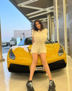 Julia Tica
